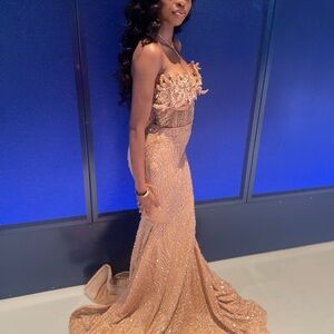 Elegant Gold Prom Gown